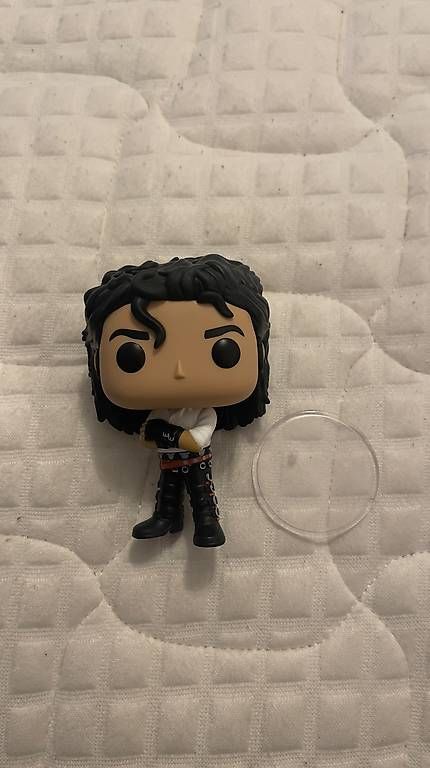 Statuette: Michael Jackson Pop funko  – Usato da Oberwil venduto da anj_gqq6 1