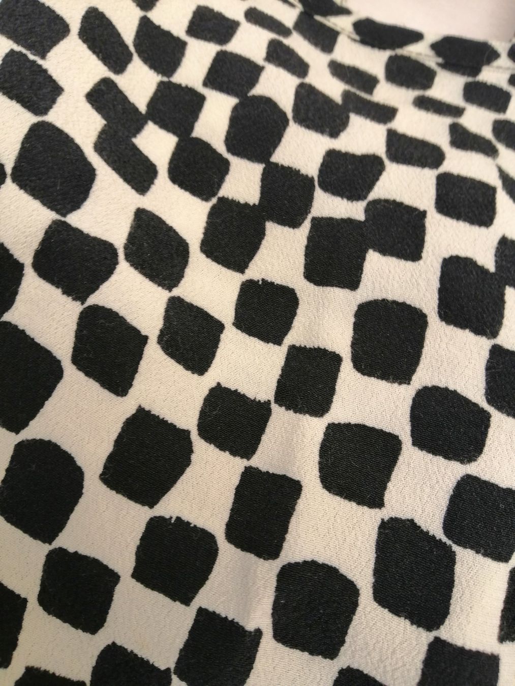 H&M Camicette: Bluse Chorjette, schwarz weiss – Usato da Rheinfelden venduto da Cleopatra2000 2