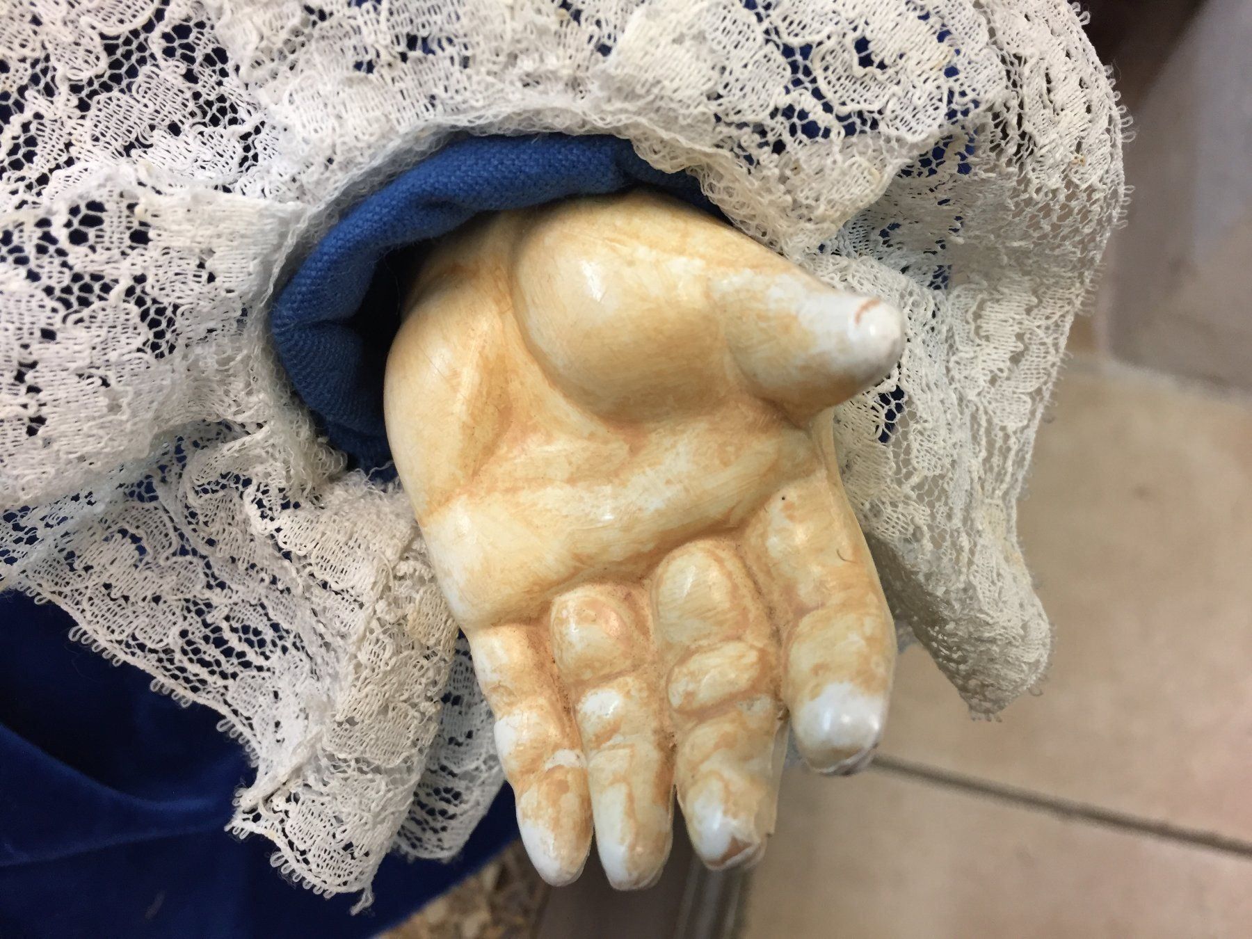 Bambole: Alte Schöne Puppe / Ancienne Poupée – Usato da Schaffhausen venduto da vintageville 5