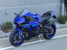 Yamaha R1 M top Zustand, wenig Kilometer, Sommerfahrzeug! 