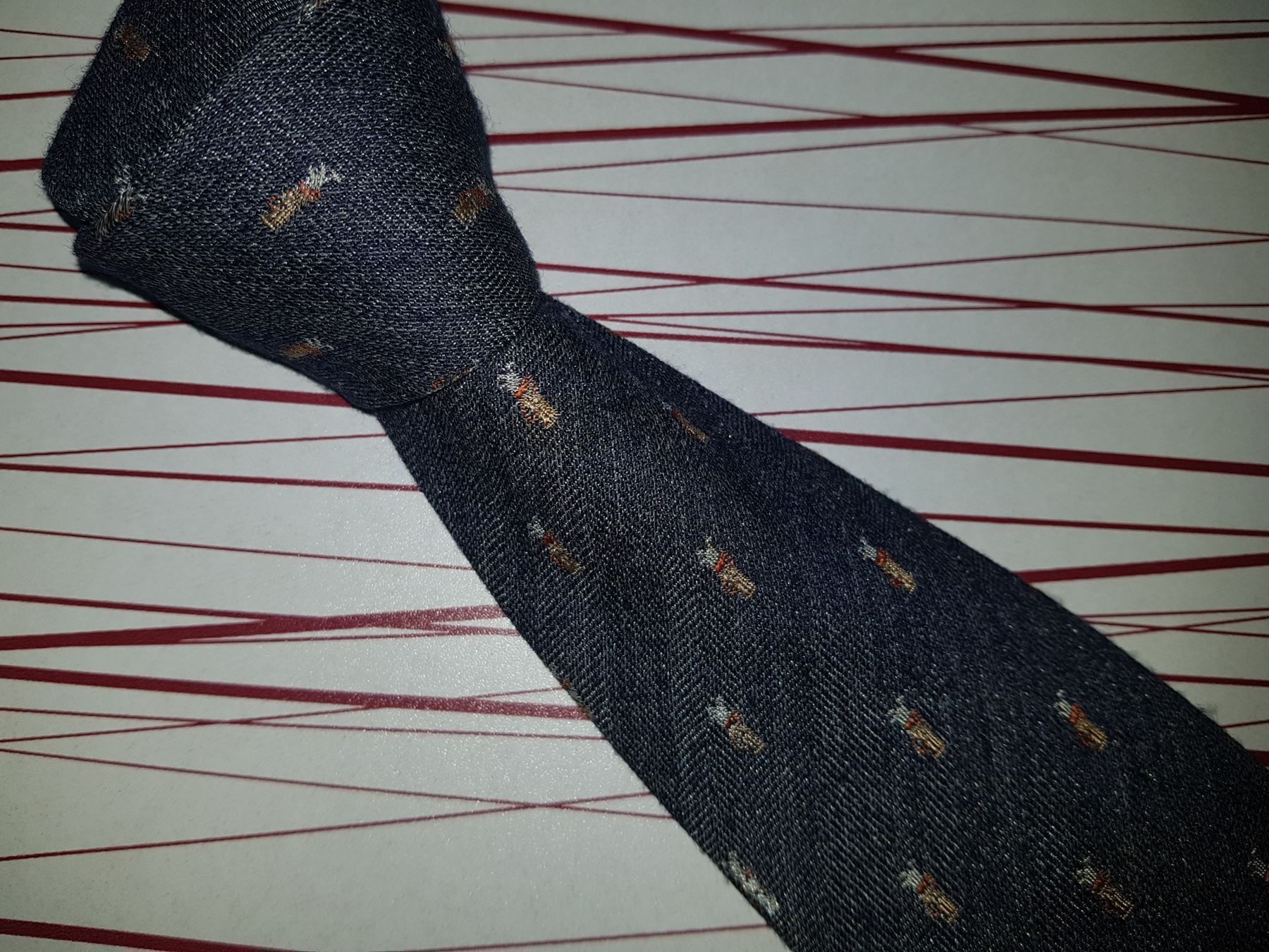 Krawatten: Cravate/Krawatte  BOGNER – Gebraucht aus Cossonay-ville von Super-Price-Quality