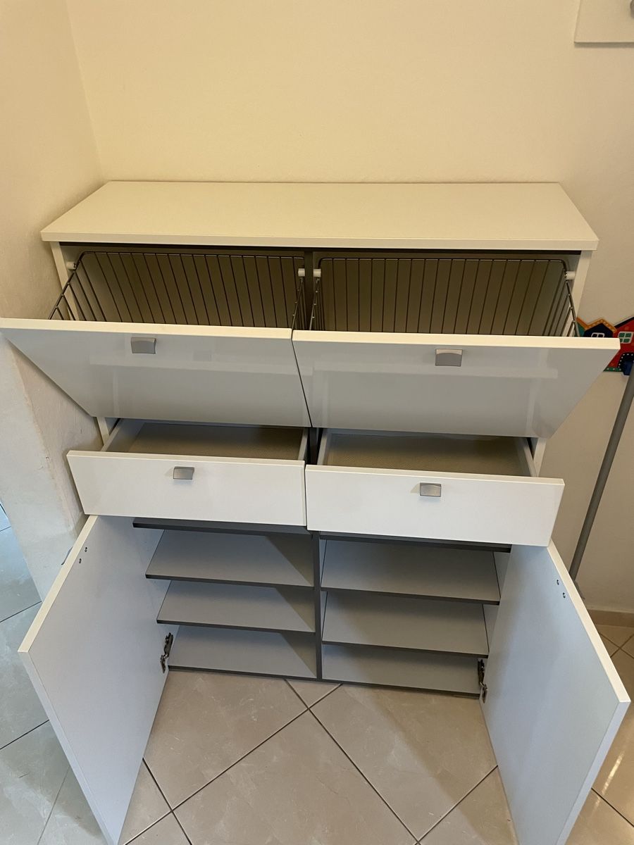 Guardaroba: Eingangsmöbel/Garderobe 3Teile – Usato da Dübendorf venduto da KrisRoss 2