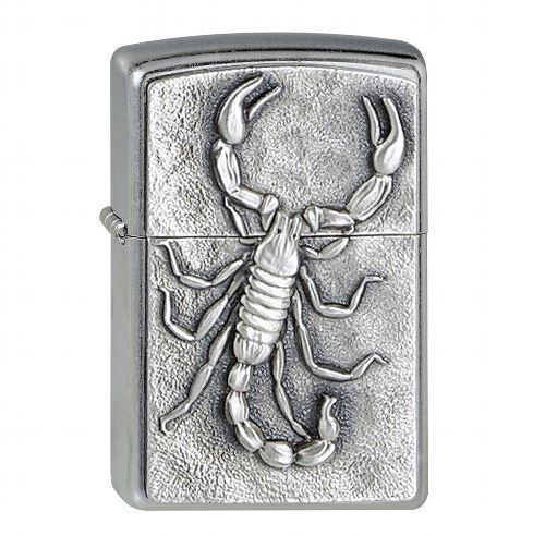 Zippo Accendini: ZIPPO Street chrom Emblem Scorpion – Nuovo e nell'imballaggio originale da Wängi venduto da elcigarro