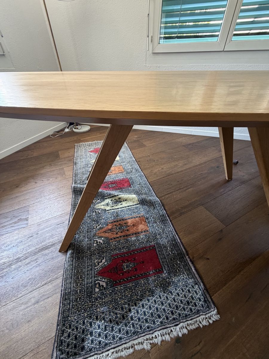 Tavoli: Design Esszimmertisch Holz  – Usato da Uerikon venduto da ZurichCity01 1