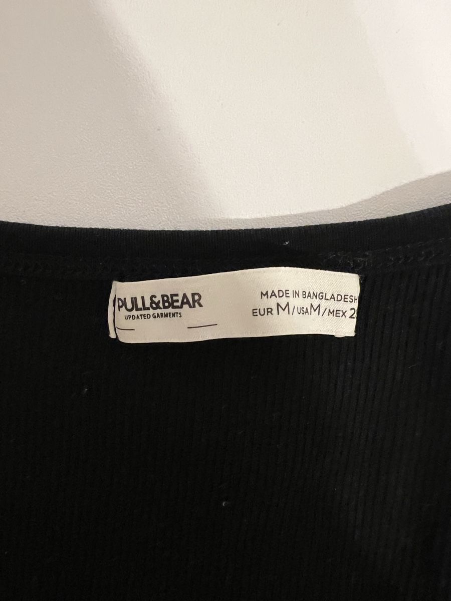 Pull&Bear Tops: grau, weiss und schwarze Tanktops Pull&Bear – Gebraucht aus Erlenbach von paulina.rad 3