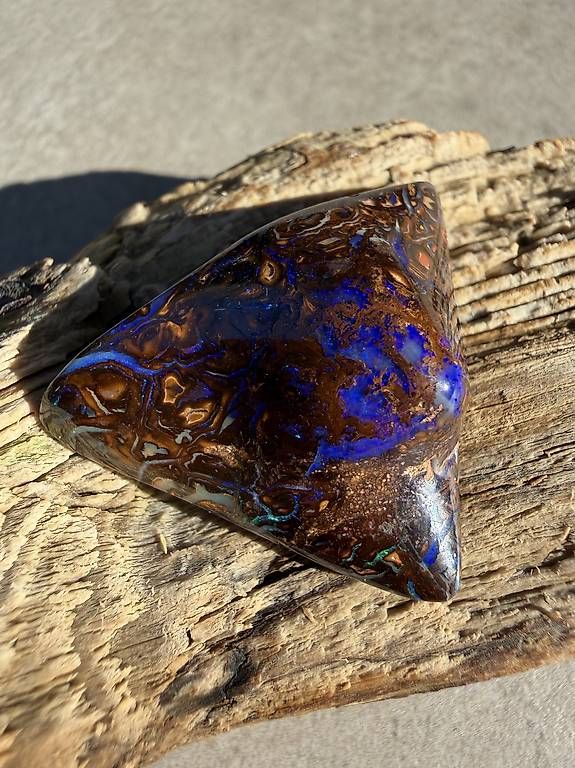 Pietre preziose: Yowah Opal – Usato da Wigoltingen venduto da SANDROPAL