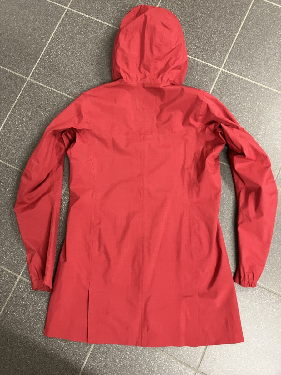 Sherpa Cappotti: Regenmantel Sherpa gr.L/40 – Usato da Bever venduto da dvojca 3