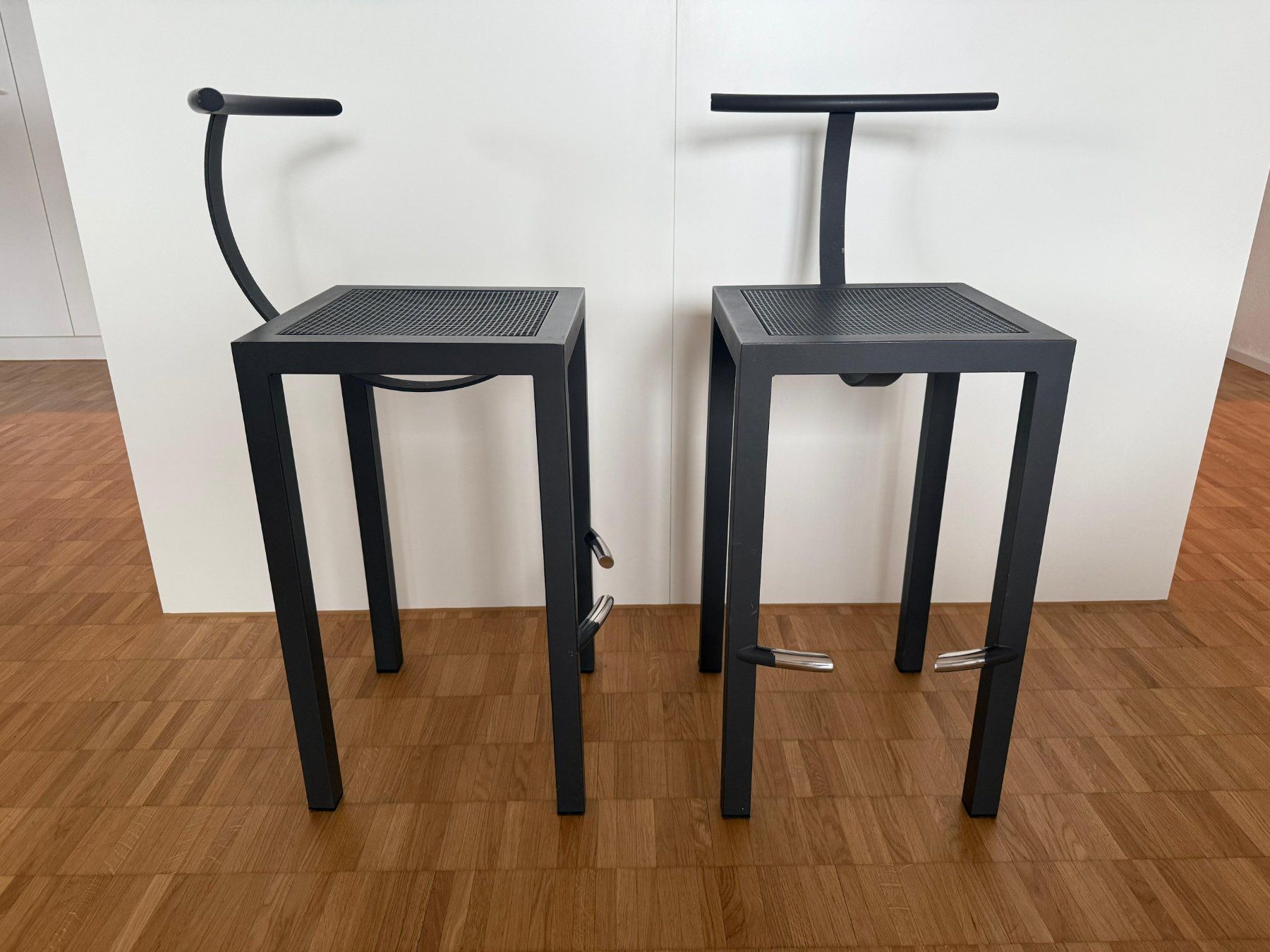 Sgabelli: Sarapis-Barhocker von Designer Philippe Starck – Usato da Zofingen venduto da cos_7jnw