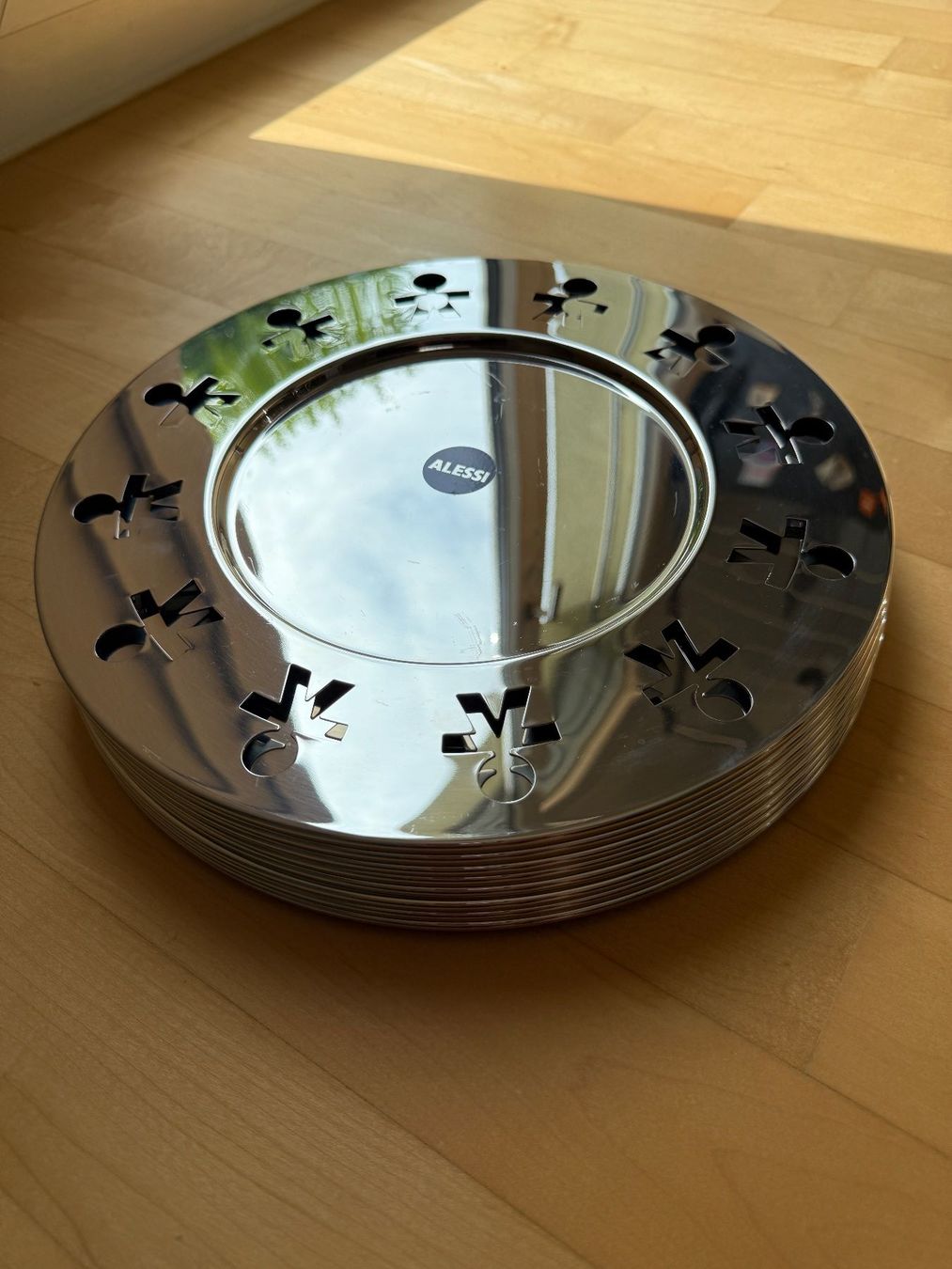 Alessi Piatti: 8 Alessi Platzteller (Gianni Anzini) – Usato da Bonstetten venduto da Goodbuy1 2