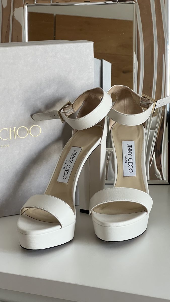 Jimmy Choo Damenschuhe: Jimmy Choo sandals, 37,5 – Neu (gemäss Beschreibung) aus Cadro von Victoria88