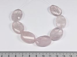 Rosenquarz - 7 facettierte oval Perlen 25 x 18mm