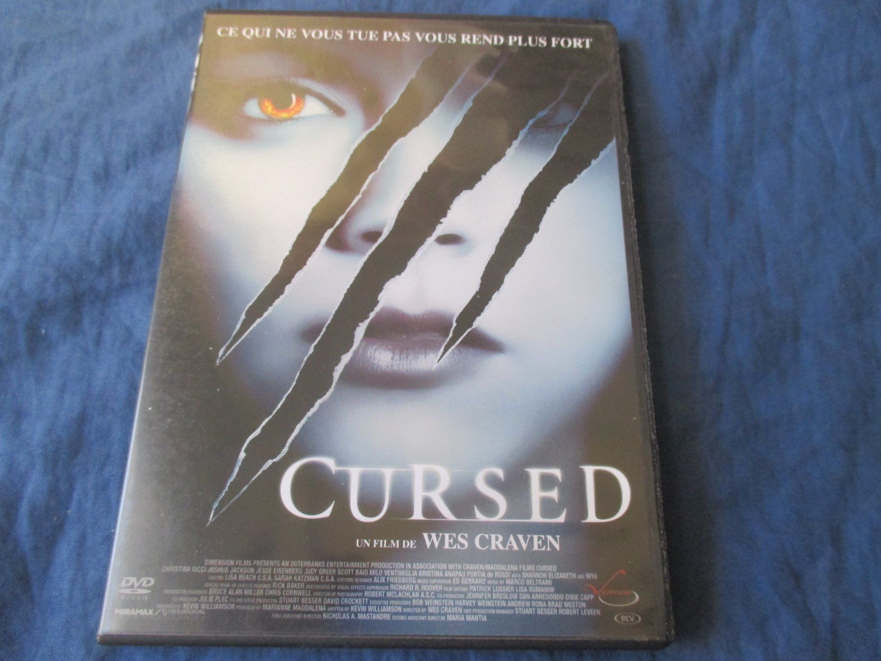 Tutti i DVDs: Cursed (Wes Craven) – Usato da Colombier NE venduto da Nevenma
