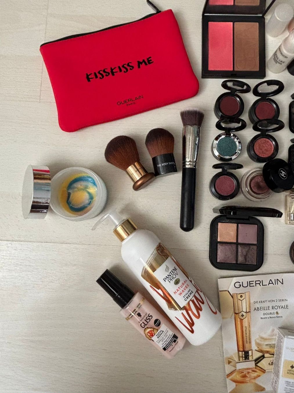 Maquillage: MAC, Kiko, Nars, Dior, Guerlain Make-Up Set – D'occasion à Jonen par Lux.K. 2