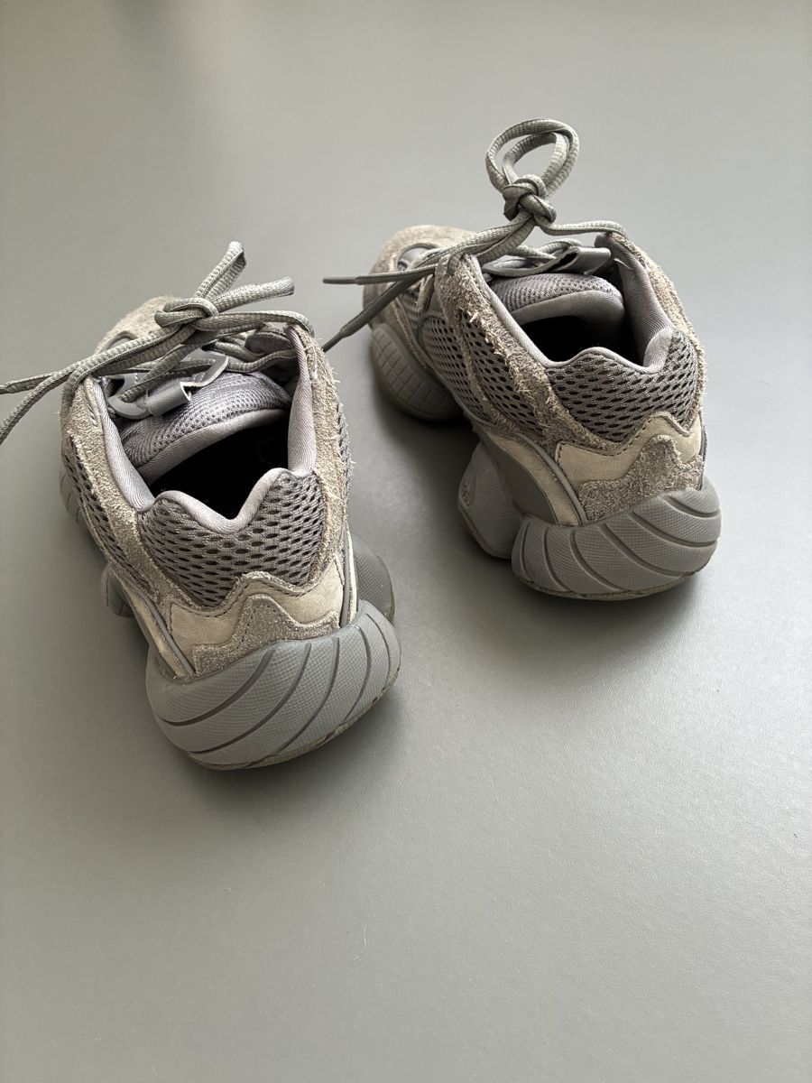 Adidas Herrenschuhe: Adidas Yeezy 500 Schuhe – Gebraucht aus Zürich von cla_pm5d 4