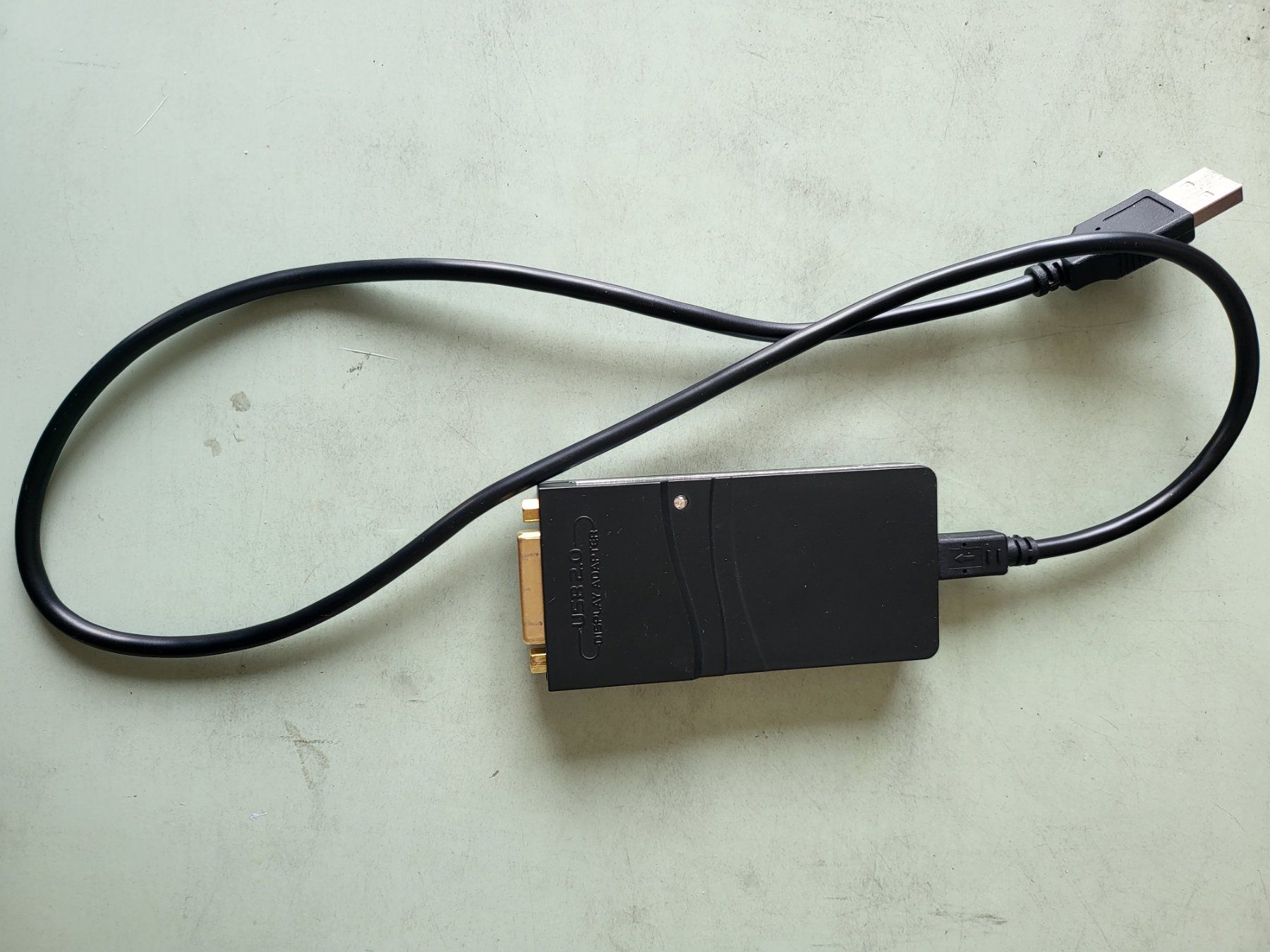 Unità & Adattatore: USB 2.0 to DVI Display Adapter with cable – Usato da Geneve venduto da T36 1