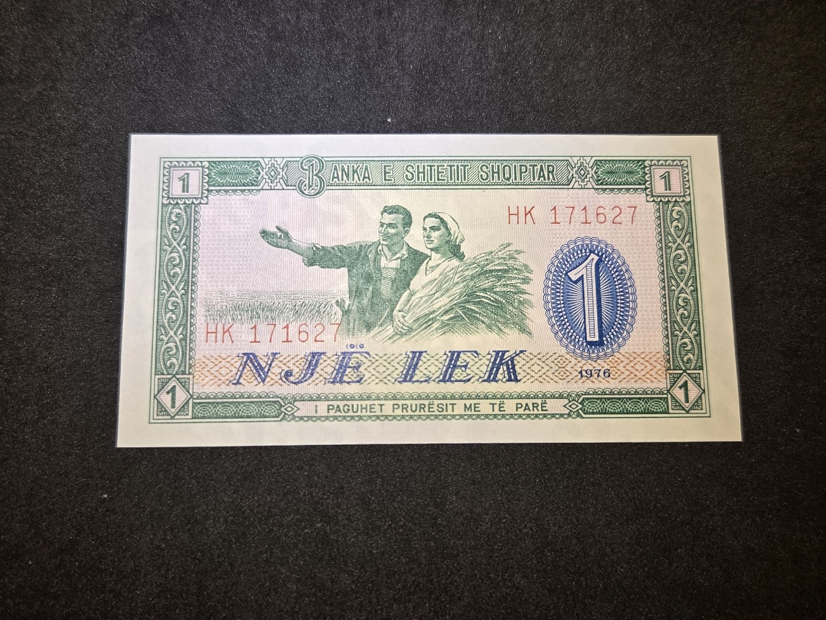 Billets de banque: 1 Lek - Albanien - 1976 – Neuf avec emballage d'origine à Geroldswil par Antica01