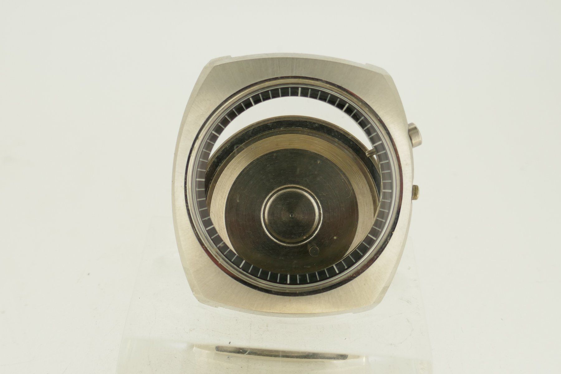 Vulcain Uhren: Vulcain Cricket Gehäuse Ref.S2326B 1970 NOS – Neu (gemäss Beschreibung) aus Schaffhausen von swisswatches-andmore