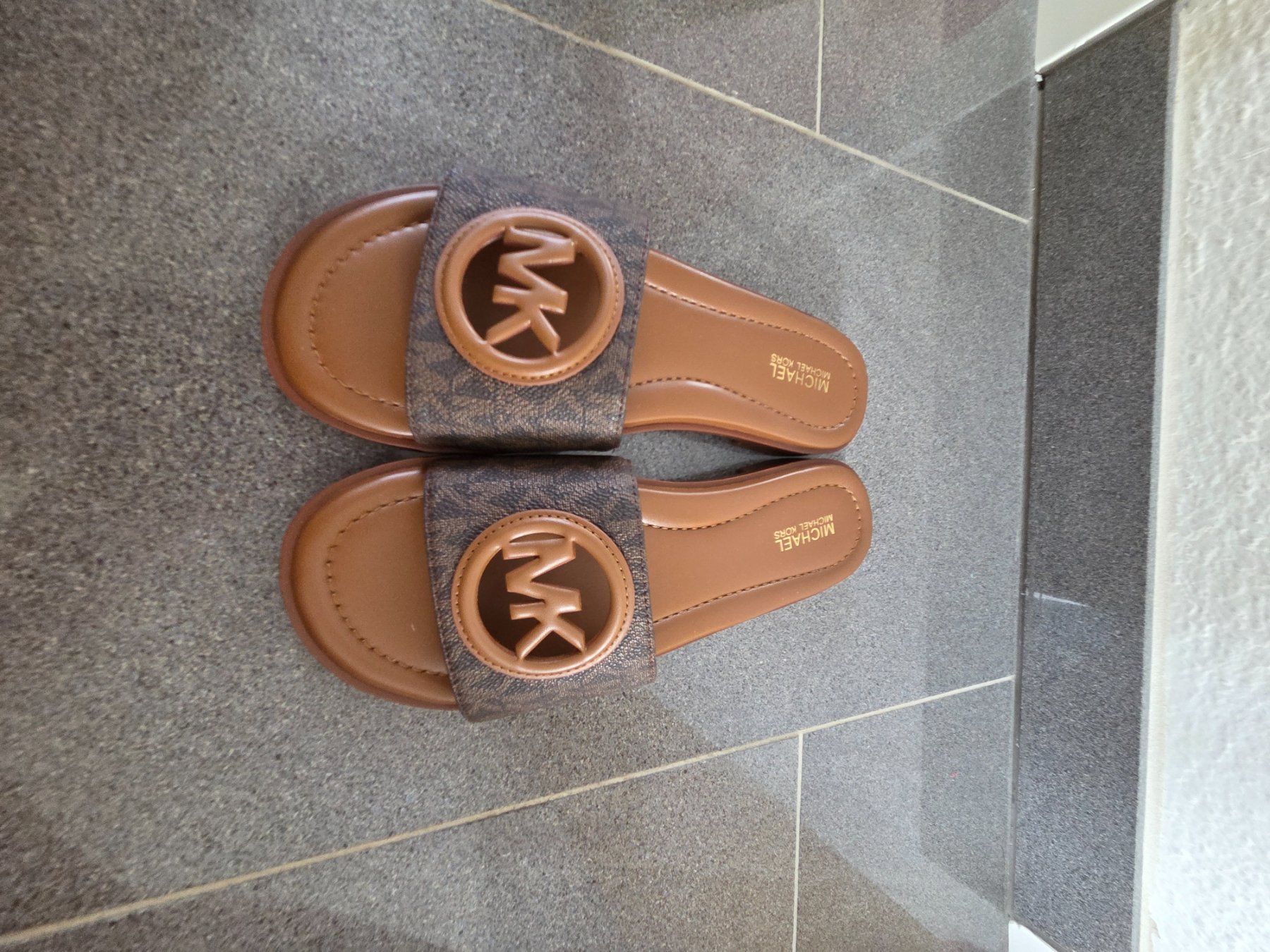 Michael Kors Scarpe da donna: Michael Kors  Sandalen Neu – Nuovo e nell'imballaggio originale da Buchs AG venduto da Tracy.diep88