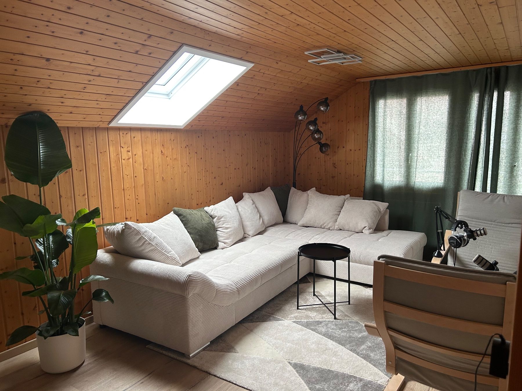 Divani: Gemütliches Bettsofa Cord beige – Usato da Bern venduto da lea_5gfk