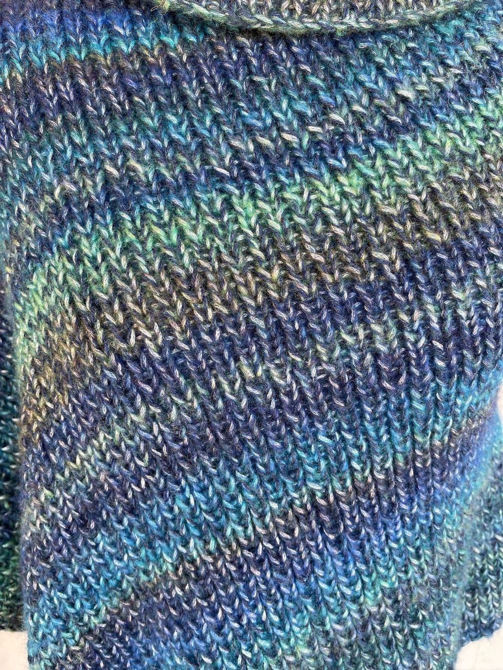 Altro in Moda donna: Poncho – Nuovo (secondo la descrizione) da Urnäsch venduto da pas_5r9c 1