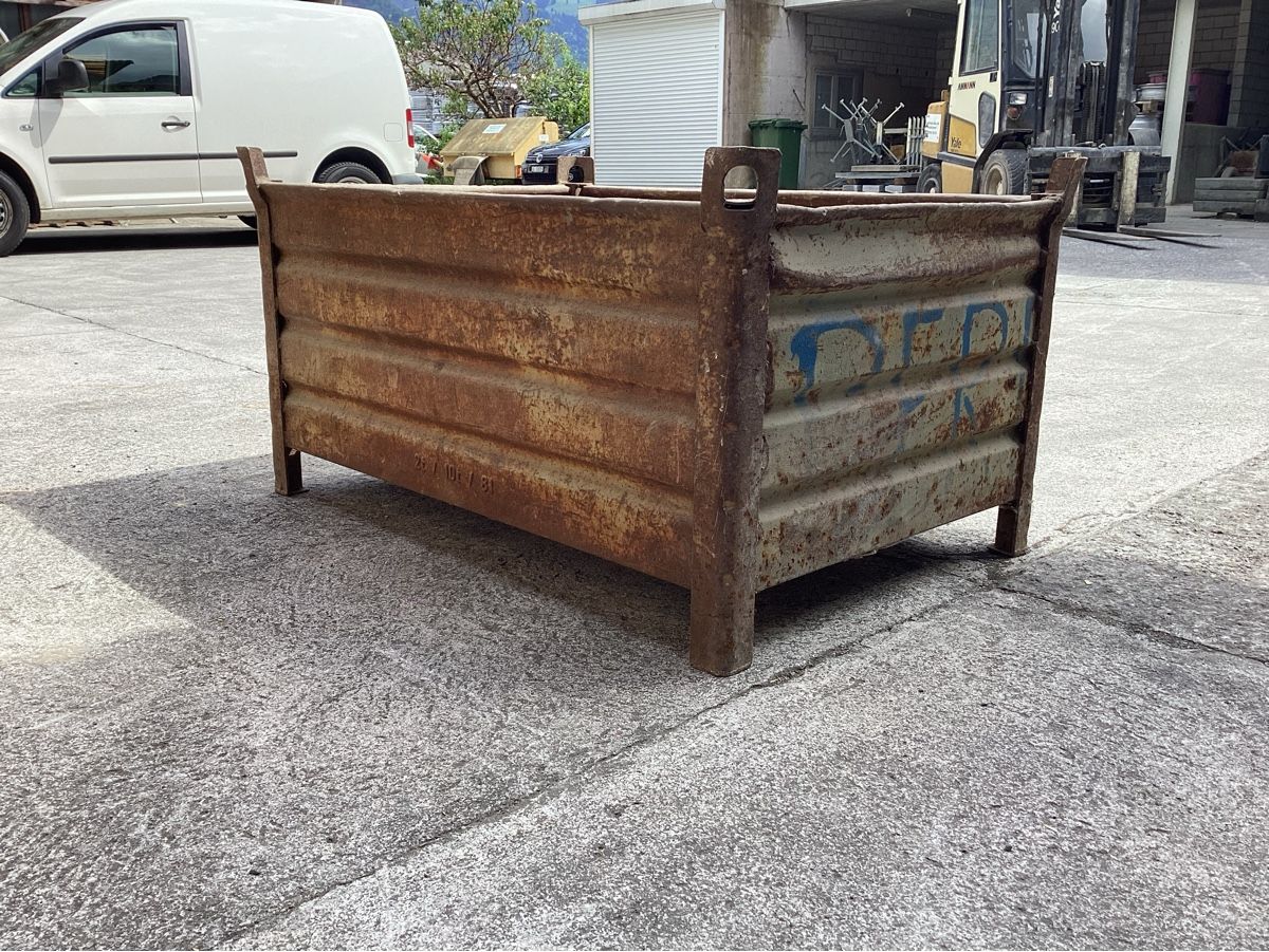 Casse di trasporto: Metall Box – Usato da niederurnen venduto da Hagugelmann 2