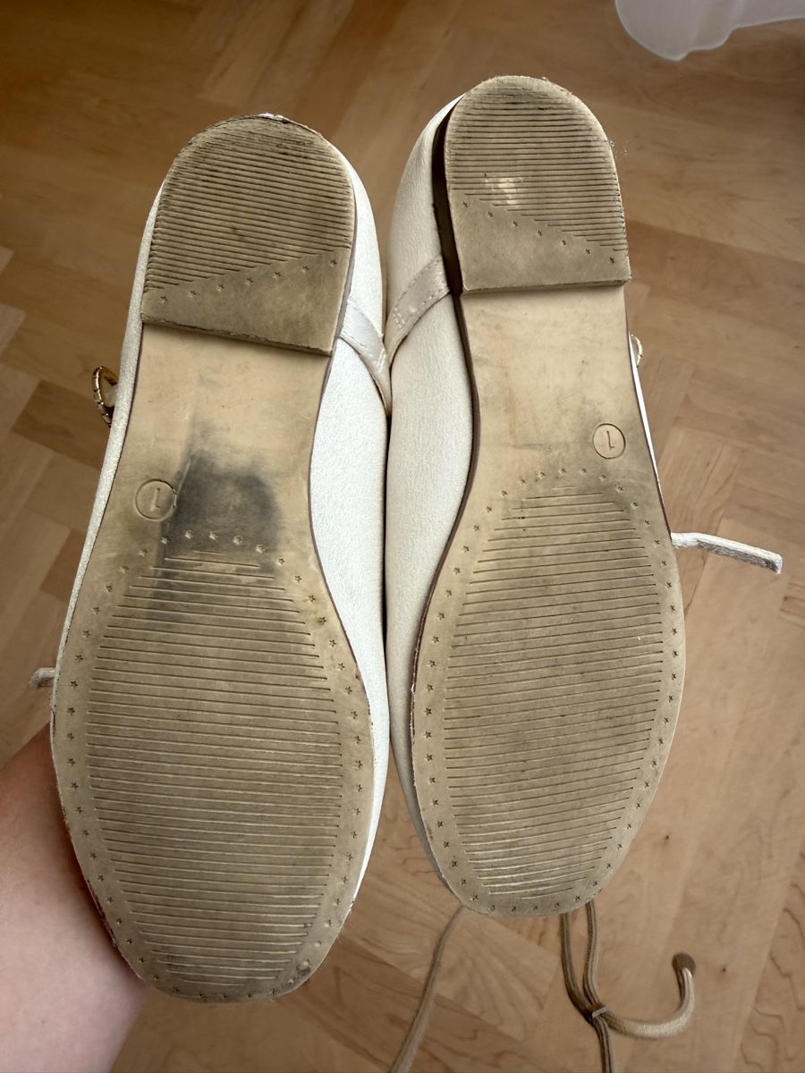 Next Scarpe per ragazze: Ivory bailarina with strap – Usato da Aadorf venduto da ycobos 5