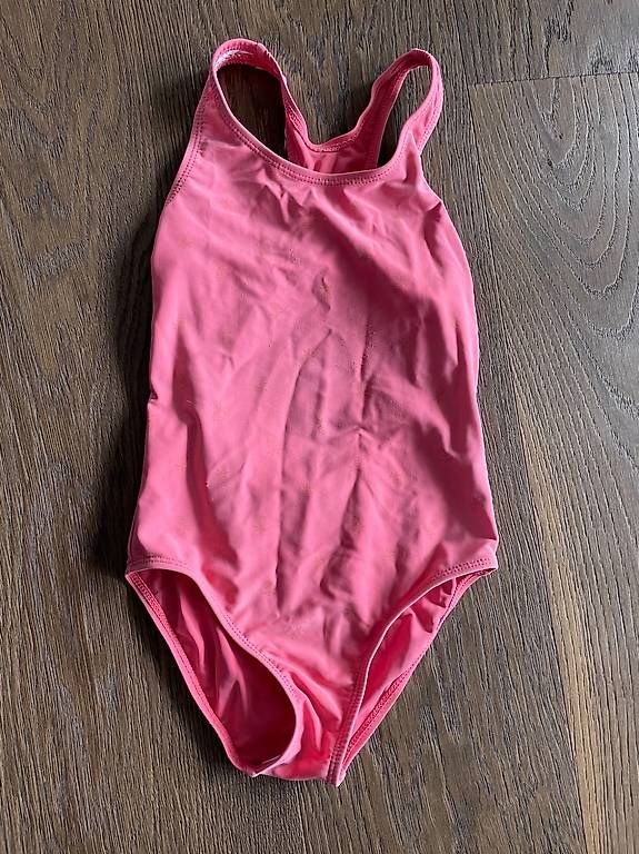 Badekleider & Bikinis: Badekleid pink mit goldenen Ananas Gr. 128 – Gebraucht aus Muri b. Bern von dindlerothler