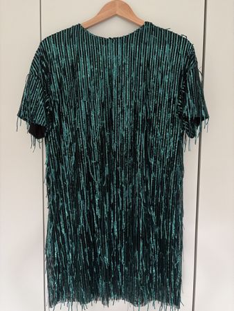 Kleid ZARA Pailletten Fransen kurzarm Grösse XS