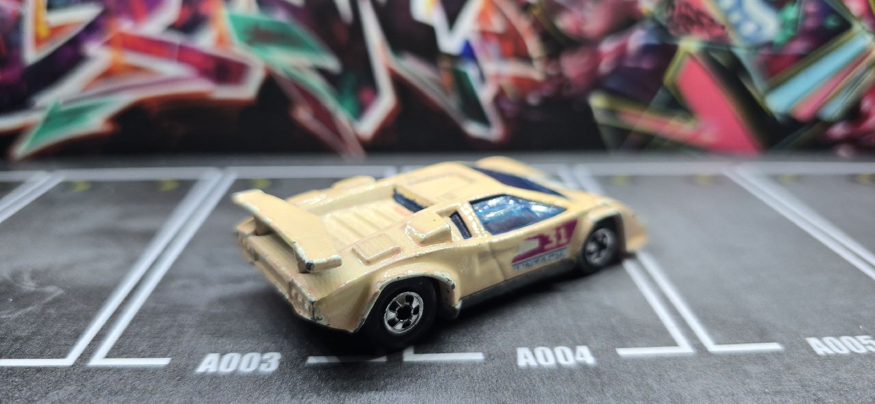 Hot Wheels Modellini d'auto: Hot Wheels Lamborghini – Usato da Frauenfeld venduto da ufo_yk6c 1