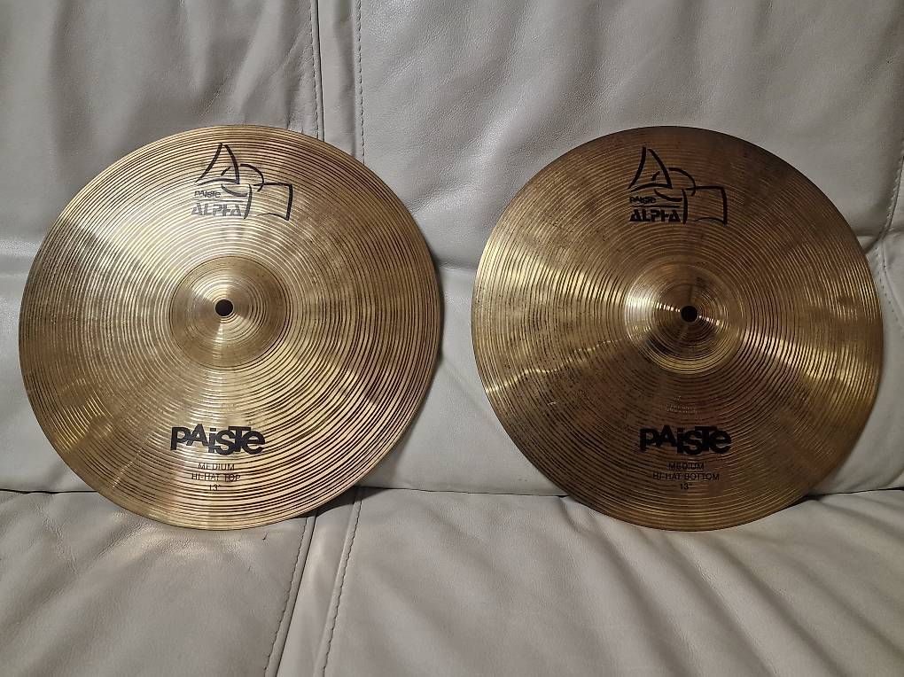 Musikinstrumente: Paiste Alpha Medium Hi-Hat 13" – Gebraucht aus Mur (Vully) FR von Bigwhite