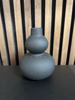 Vase matt schwarz