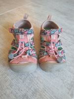 Sandales enfant Keen roses motif floral taille 29 increvable