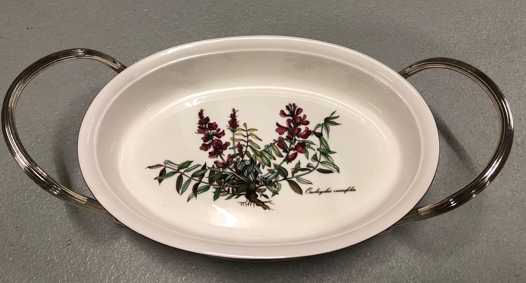 Villeroy & Boch Piatti di portata: Gratinform Villeroy & Boch mit versilbertem Untersatz – Usato da Gunzwil venduto da feel_good