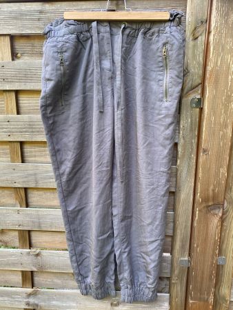 bequeme Sommerhose Armani Exchange, Grösse 10