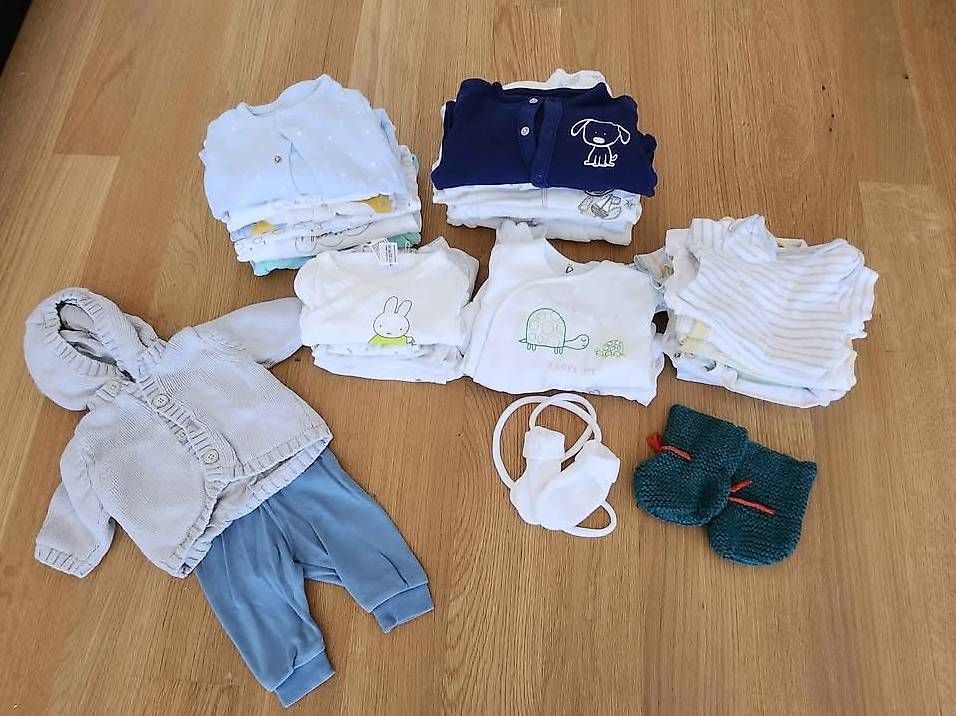 Kleiderpakete & -sets: Kleiderpaket in Grösse 50 – Gebraucht aus Winterthur von kyubi 2