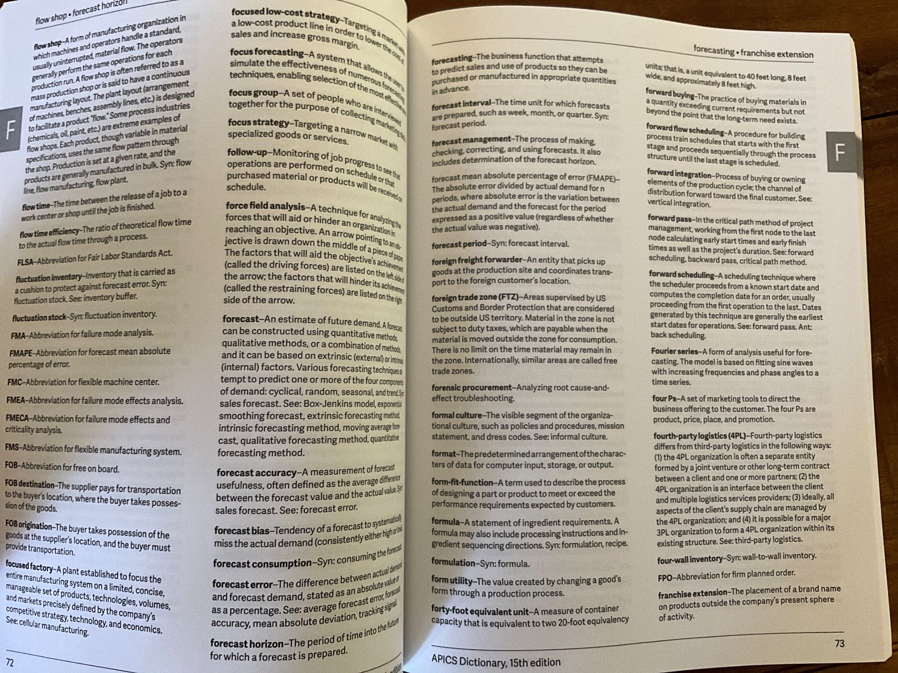 Libri: Dictionnaire APICS 15ème édition Anglais – Usato da Avenches venduto da Lactobacille 1