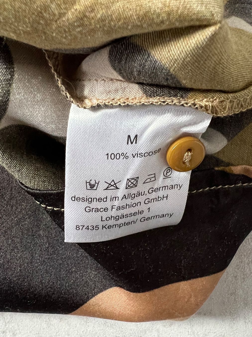 Camicette: Bluse Gr. M Grace – Usato da Schmerikon venduto da Speedy053 3