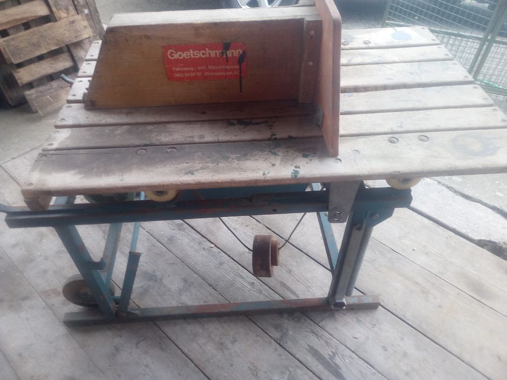 Scies: Brennholzfräse mit Spaltmaschine – D'occasion à Schlossrued par 8997roger 2
