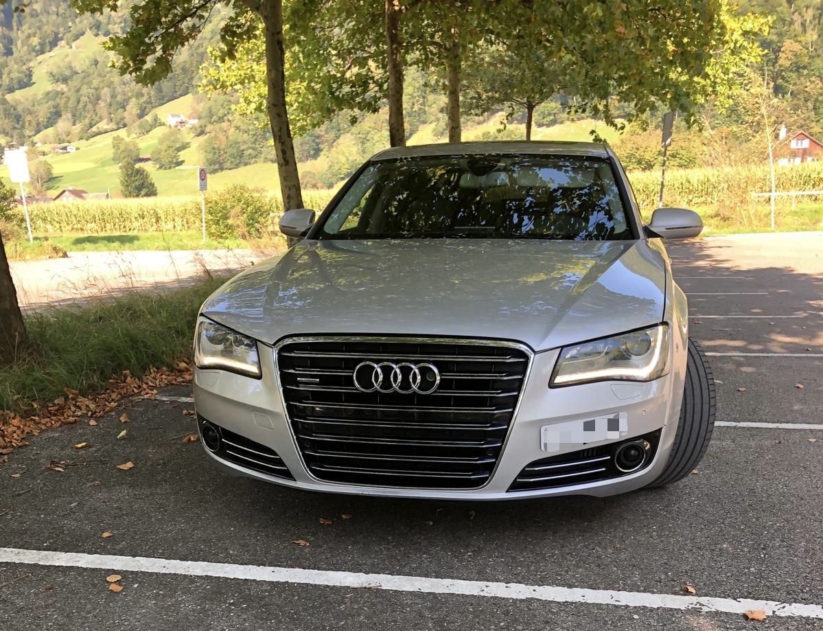 Audi Automobili: Audi A8 4.2 TDI quattro – Usato da Rüthi (Rheintal) venduto da la.07 8