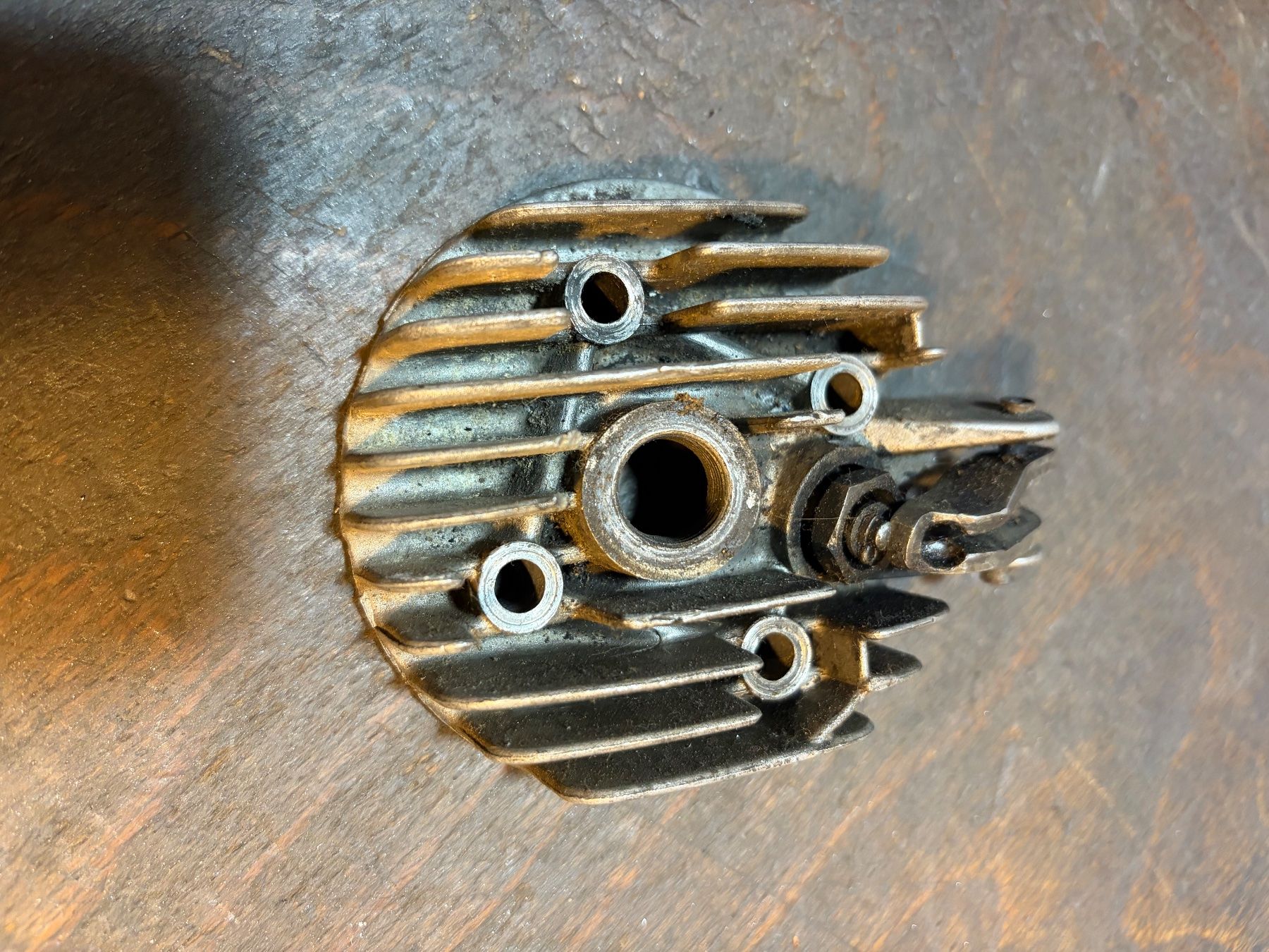 Sachs Parti ricambio per ciclomotori: Sachs 503 Zylinderkopf #4 - Versand möglich – Usato da Hinwil venduto da Biketube
