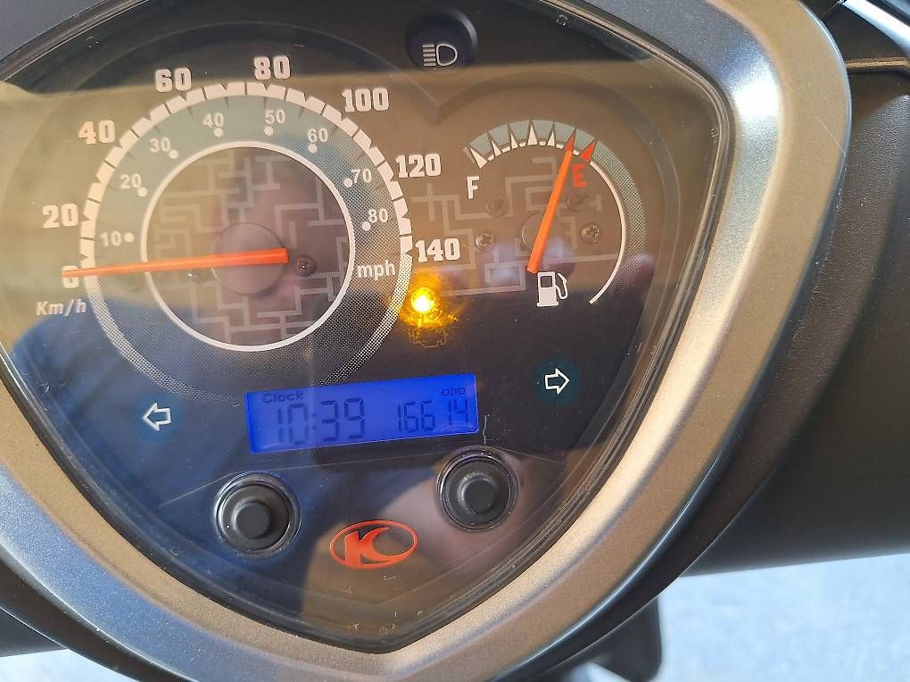 Kymco Scooter: Scooter Kymco 125 EXPERTISÉ – Usato da Villars-sur-Glâne venduto da Djbe_23 2