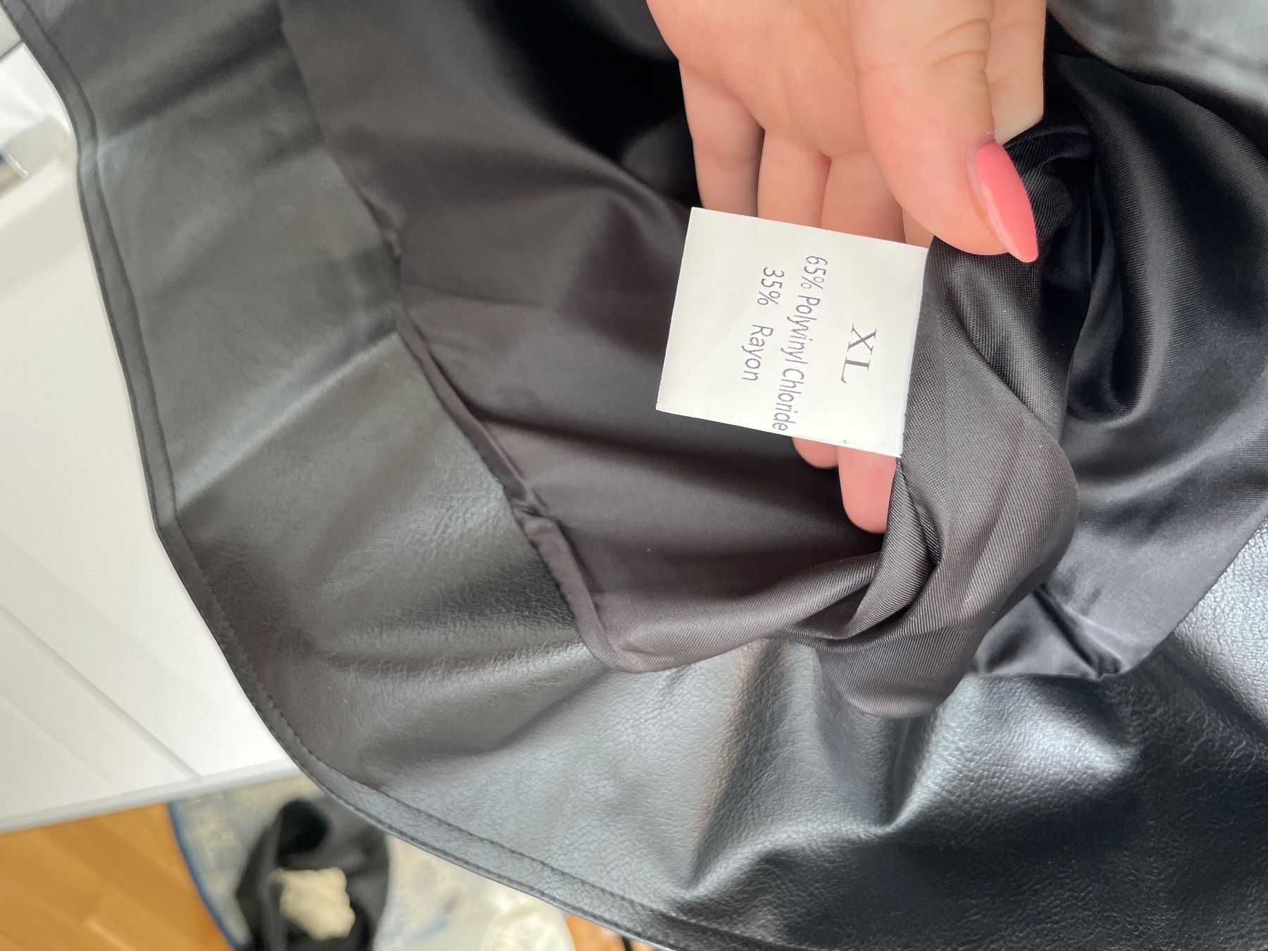 Vestes: schwarze Jacke, Lederoptik – Neuf (Voir description) à St. Gallen par celiinecosta 3
