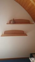 2x Wandtablare/Wandboards, Massivholz, mit Rückwand
