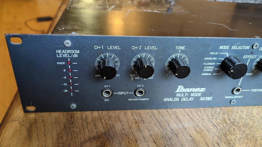 Ibanez Musikinstrumente: Ibanez AD202 – Gebraucht aus Vevey von OddEcho 1