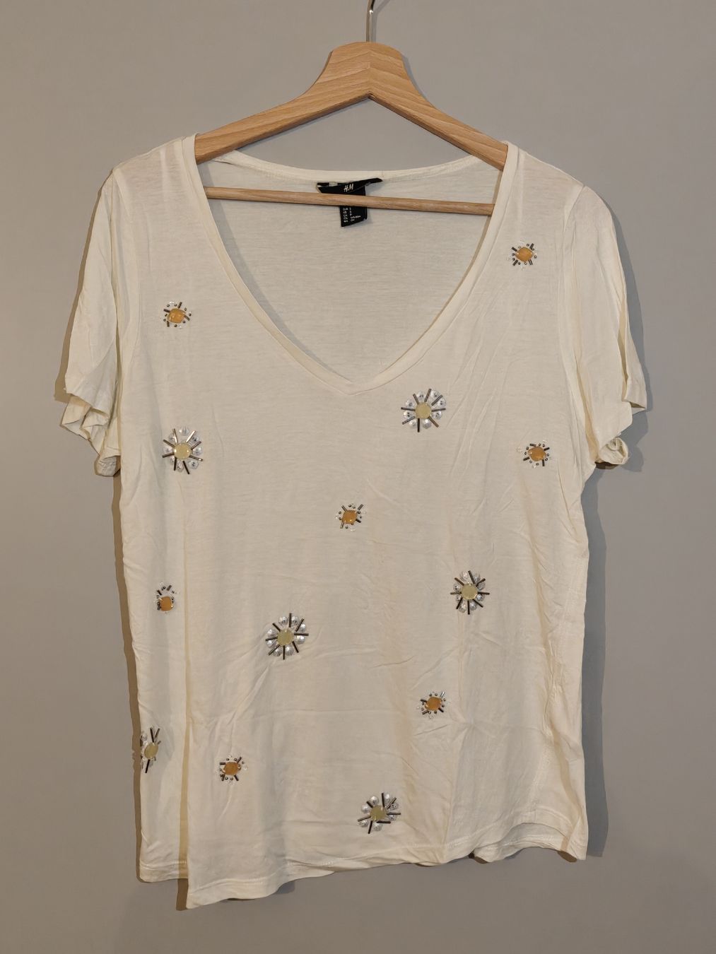 H&M T-Shirts: T-Shirt - Weiss mit Schmucksteinen - Gr. S – Neu (gemäss Beschreibung) aus Winterthur von Dana_33