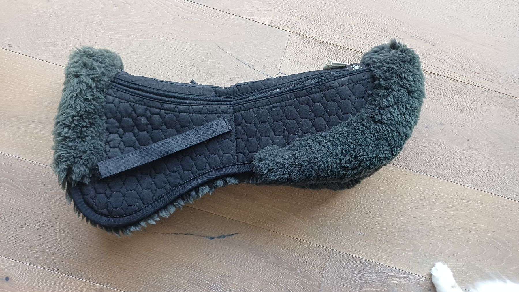 Coperte: Mattes Lammfell-Korrekturpad DR – Usato da Ebmatingen venduto da sme74