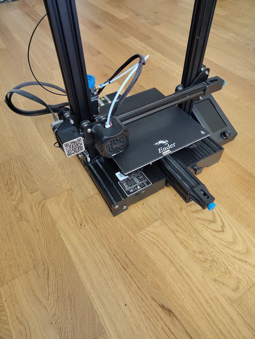Creality Stampanti 3D: Ender 3 V2 – Usato da Wettingen venduto da niktan 3