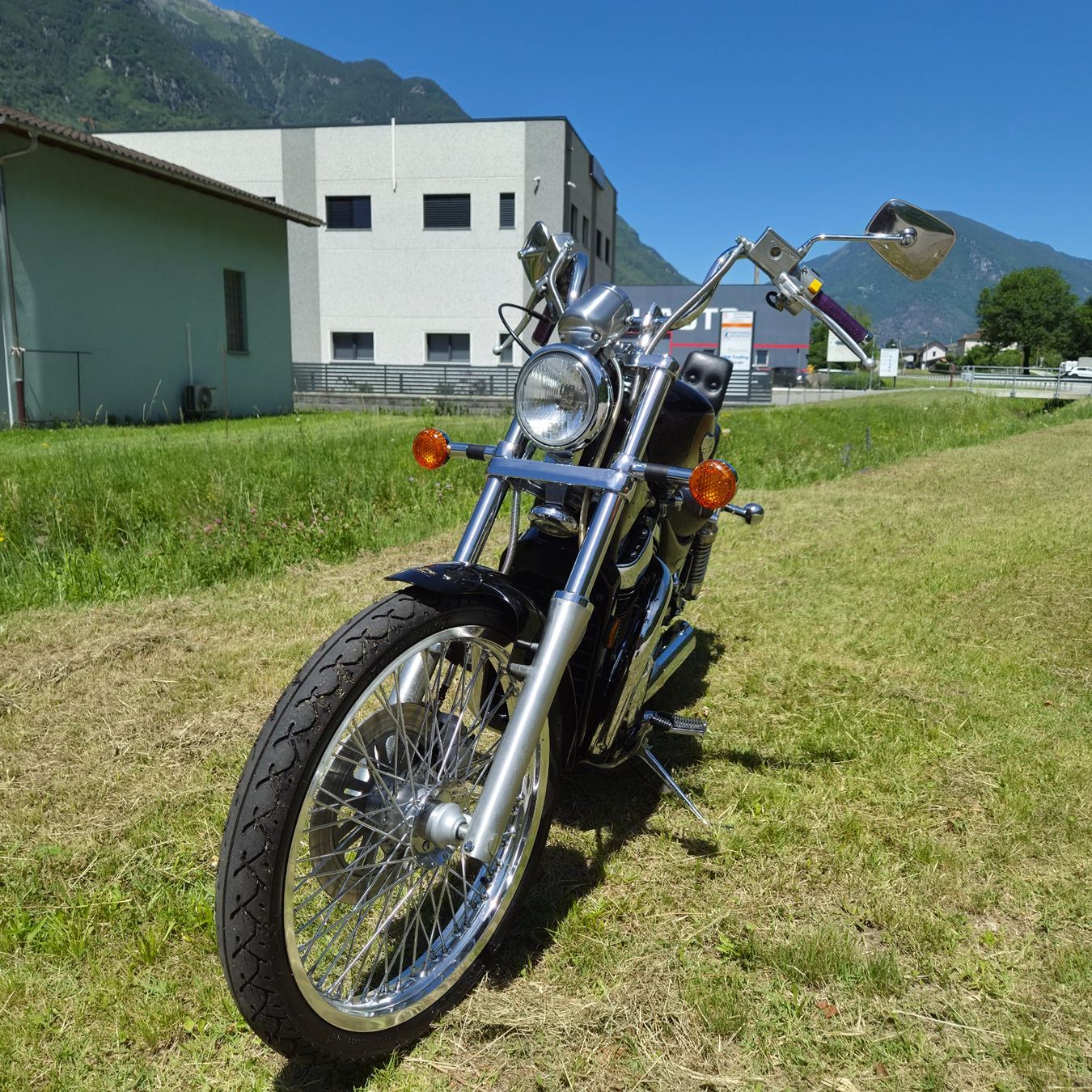 Suzuki Chopper: Suzuki vs 800 intrudermfk 07/26 – Usato da Osogna venduto da biscottogarage 2