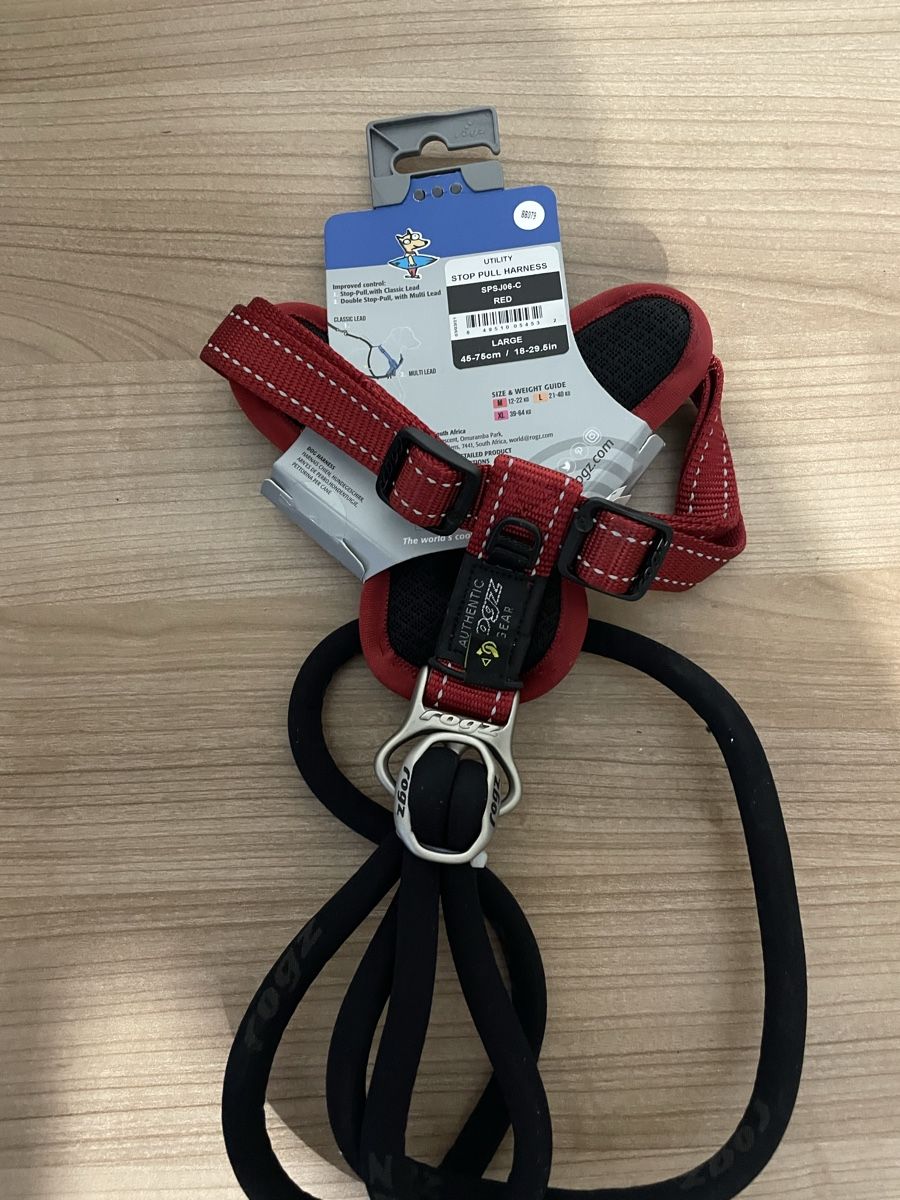 Rogz Guinzagli & Collari: Rogz Hundegeschirr Stop-Pull Grösse L rot neu – Nuovo e nell'imballaggio originale da St. Gallen venduto da Trader9000 2