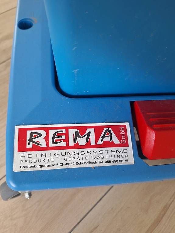 Autres articles pour la maison: Wischmopp-Eimer mit Auswringpresse  Blau/Grau – D'occasion à Vilters par leco01 3